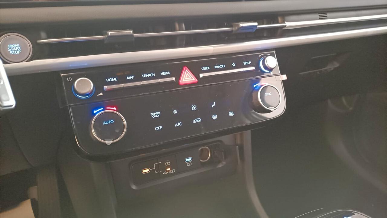 Hyundai Tucson MY25 1.6 CRDI 48V AT BUSINESS IBRIDO DIESEL