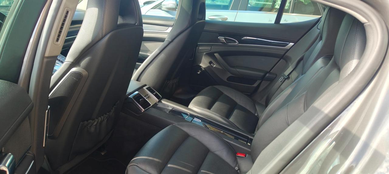 Porsche Panamera S 3.0d