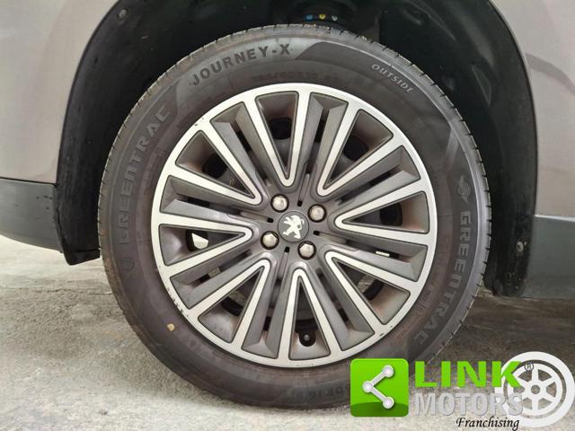 PEUGEOT 2008 1° serie PureTech 82 Allure GARANZIA INCLUSA