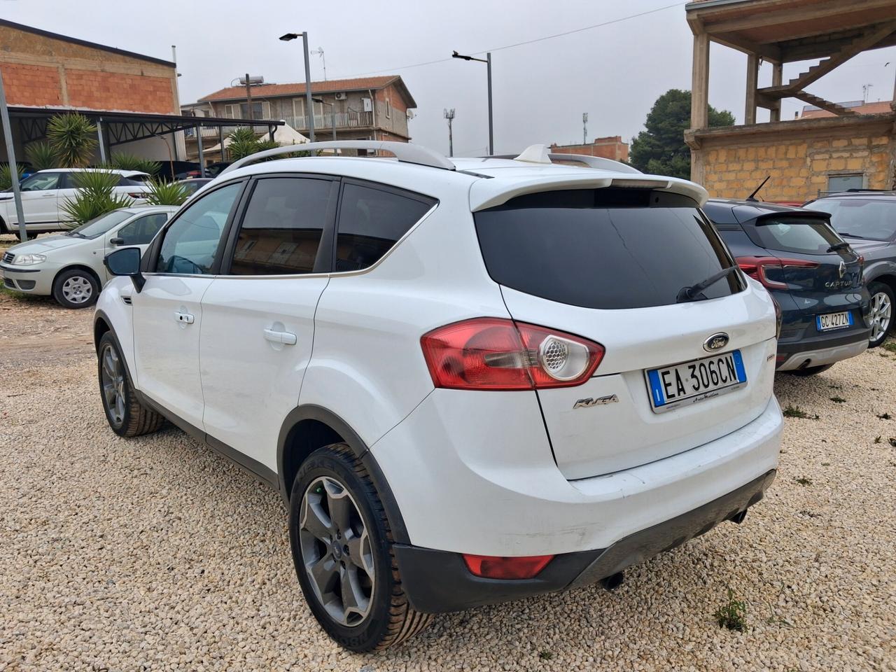 Ford Kuga 2.0 TDCi 136 CV 4WD Titanium DPF