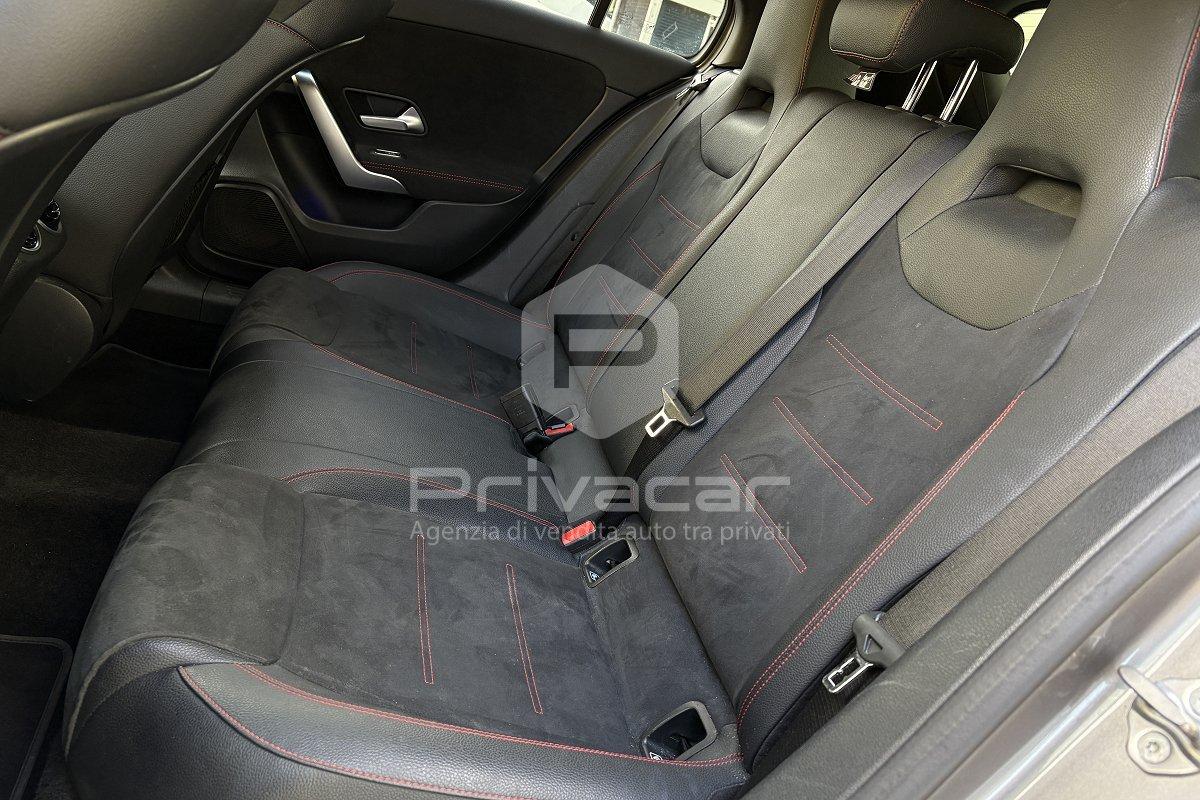 MERCEDES A 200 d Automatic Premium