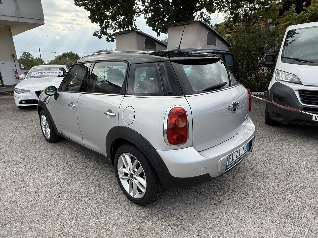 MINI 1.6 COOPER D COUNTRYMAN ADATTA NEOPATENTATI