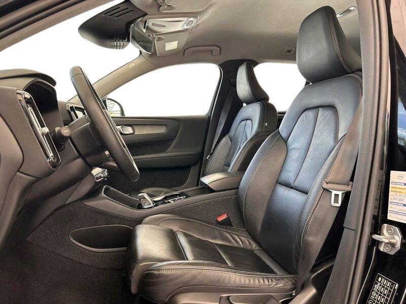 Volvo XC40 Recharge T4 129+82 CV Recharge Plug-In Hybrid Inscription
