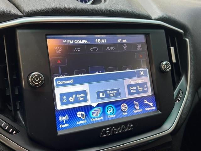 Maserati Ghibli V6 330cv