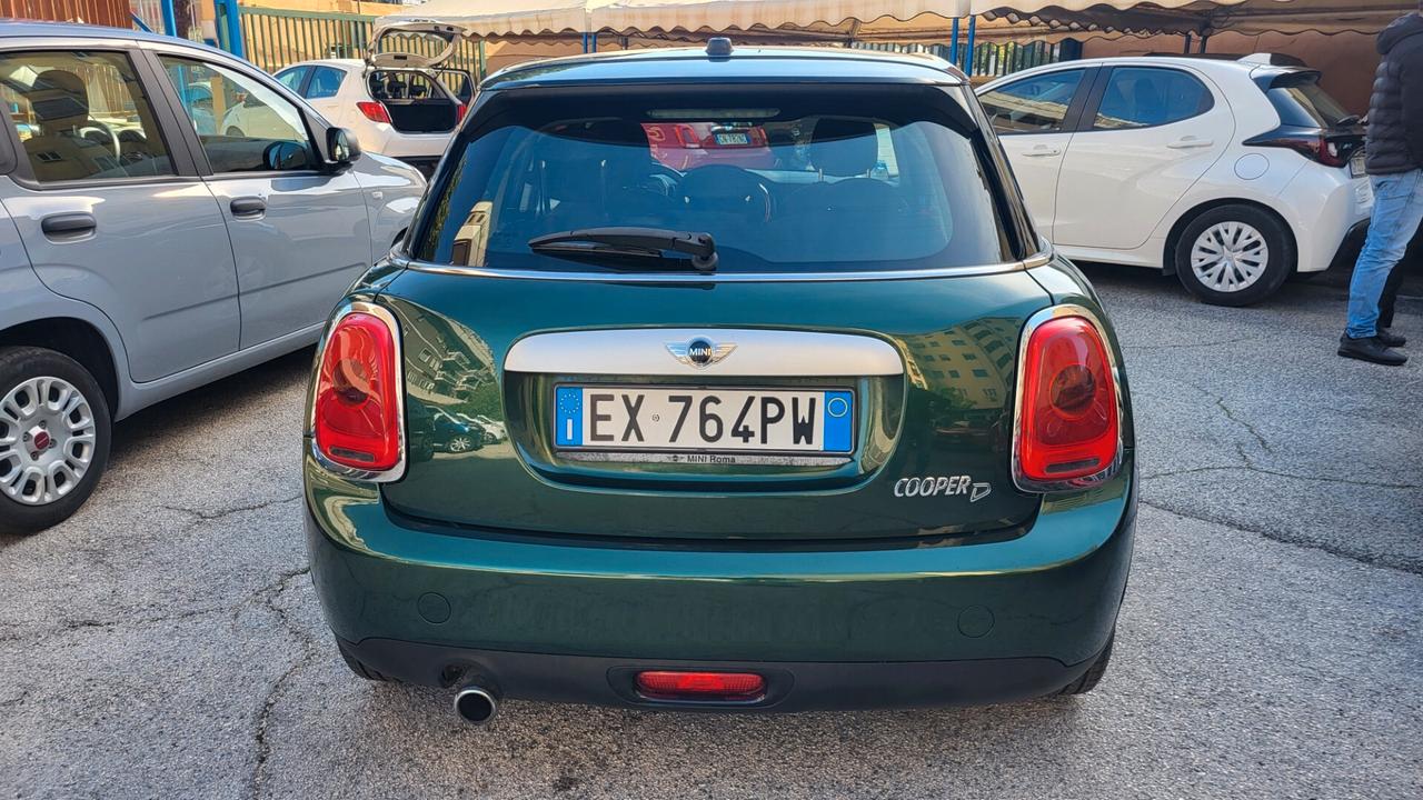 Mini Mini 1.5 Cooper D 5 porte
