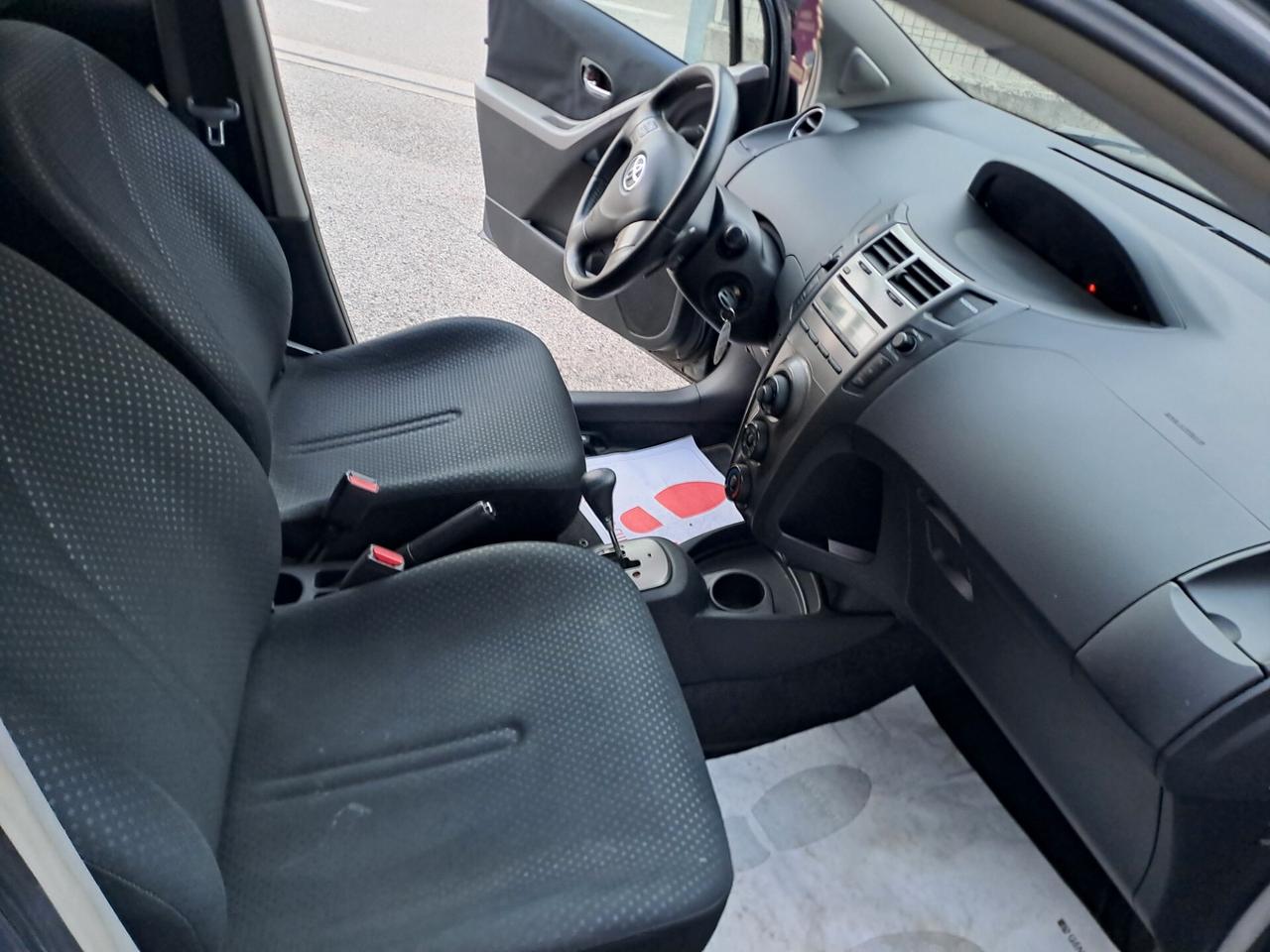 Toyota Yaris 1.3 3 porte M-MT Sol