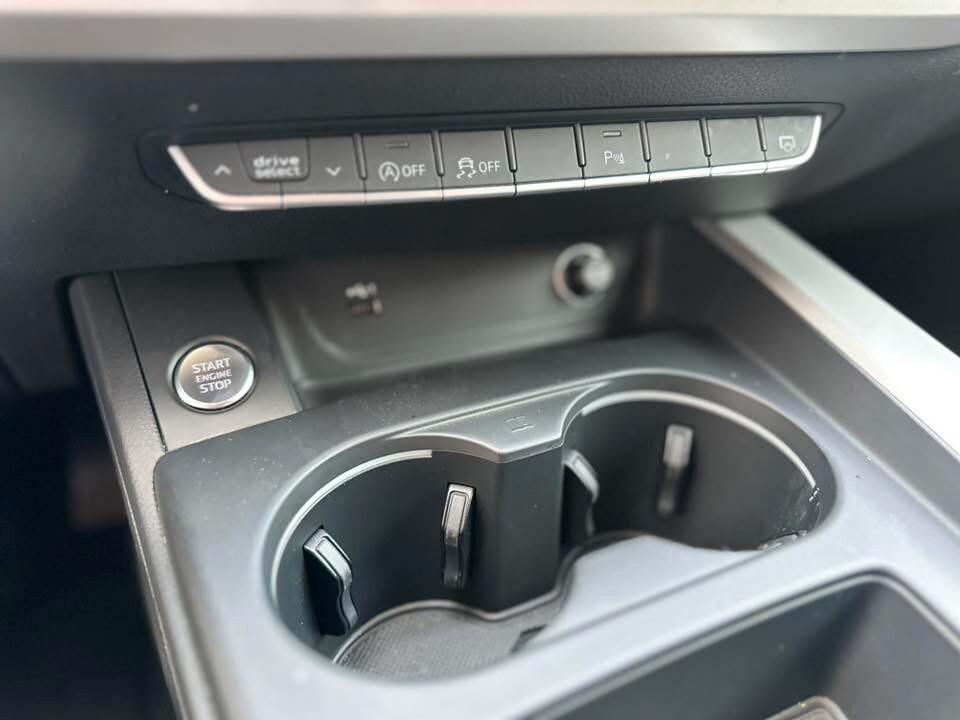 Audi A4 35 TDI/163 CV S tronic line edition