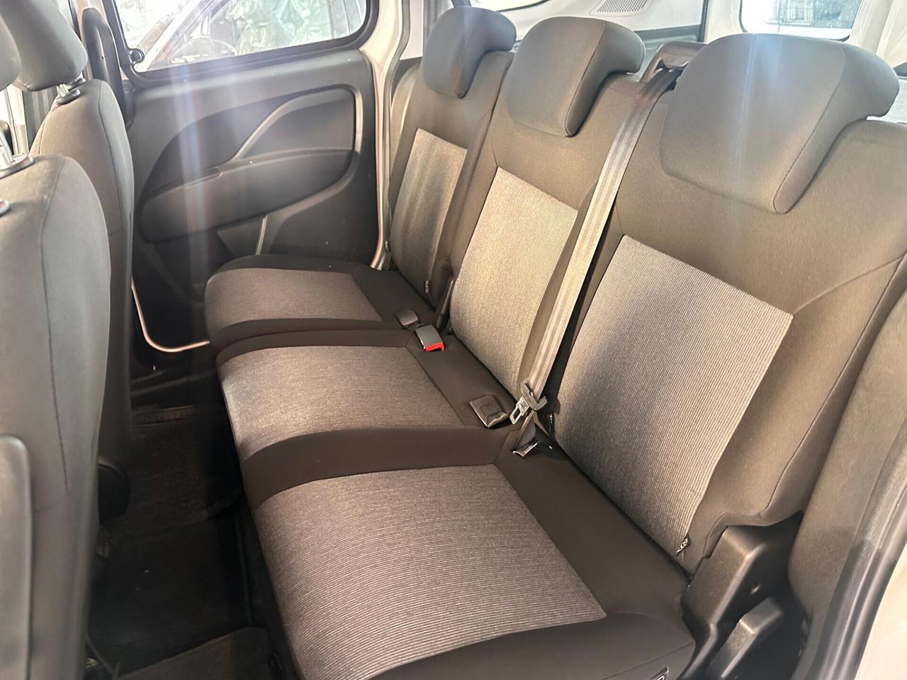 Fiat Doblo LOUNGE 1.3 MJET2 N1