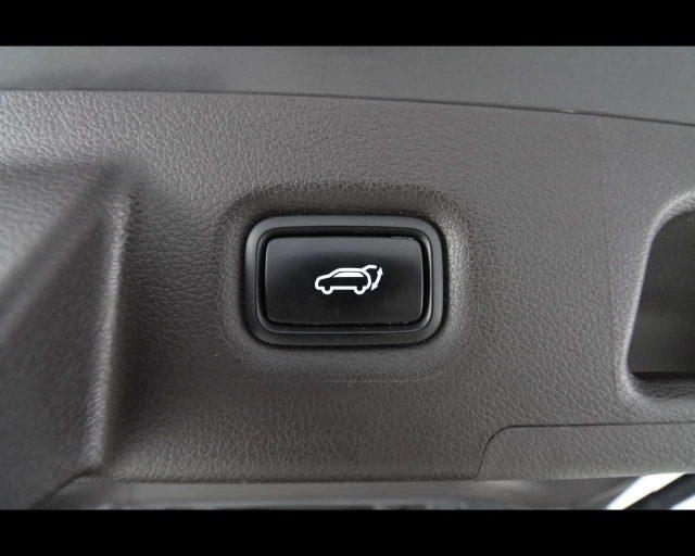 HYUNDAI Santa Fe 1.6 T-GDI PHEV 4WD AT 7 posti XCLASS