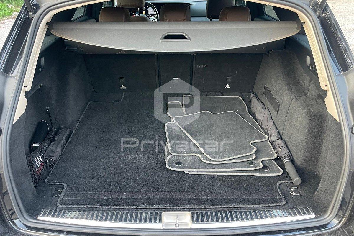 MERCEDES E 220 d S.W. Auto Premium Plus