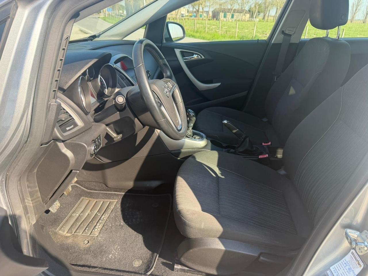 Opel Astra 1.4 16V Twinport 5 porte Enjoy