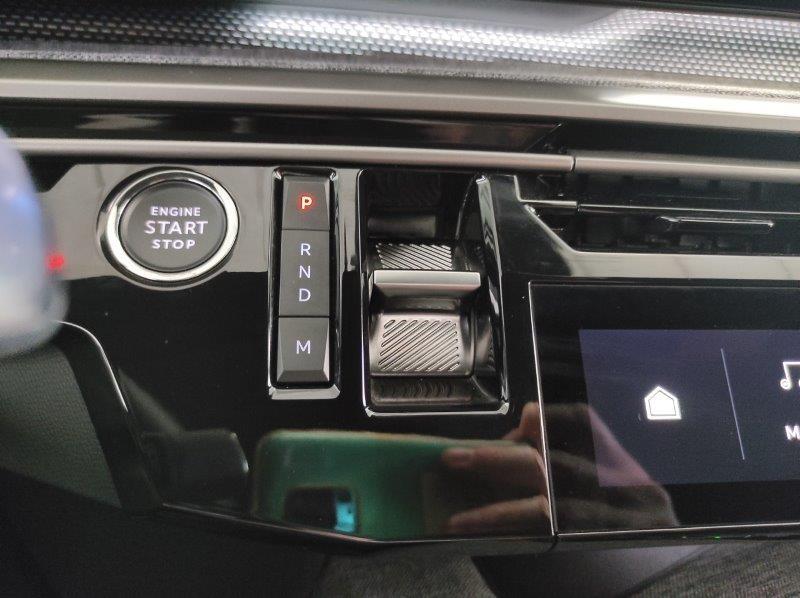 PEUGEOT 3008 3ª serie - 3008 Hybrid 145 e-DCS6 GT
