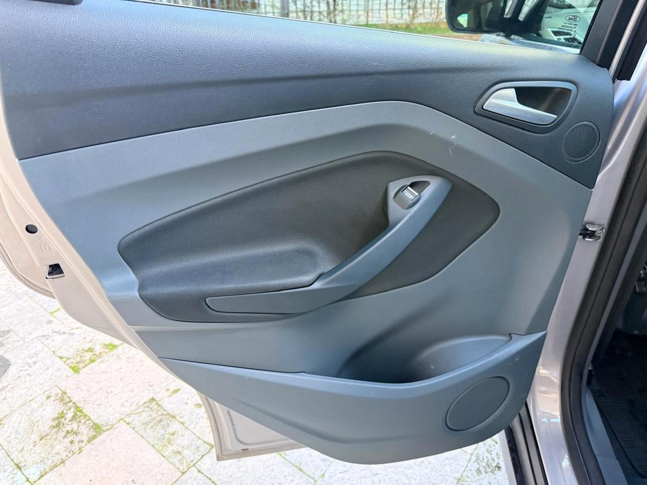 Ford C-Max 1.6 TDCi 115CV Titanium 01/2011