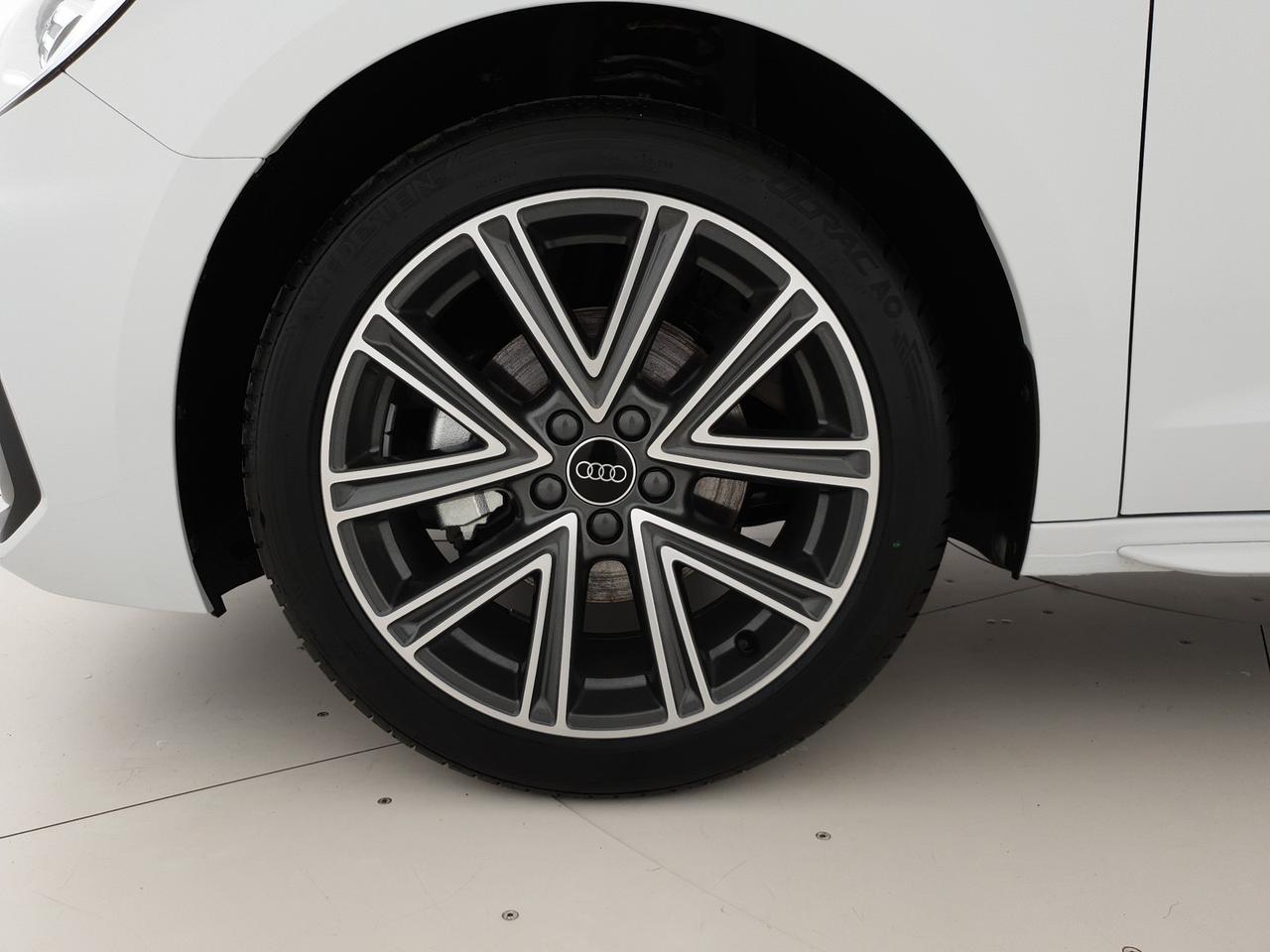 Audi A1 sportback 30 1.0 tfsi s line edition 110cv