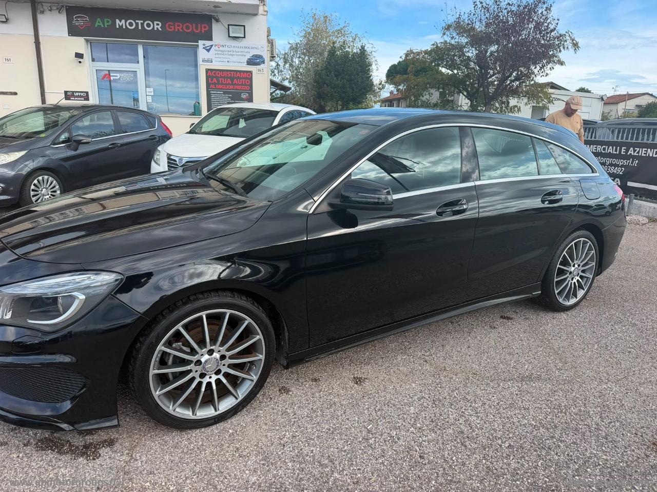 MERCEDES-BENZ CLA 200 d SW Automatic Premium Dark Night