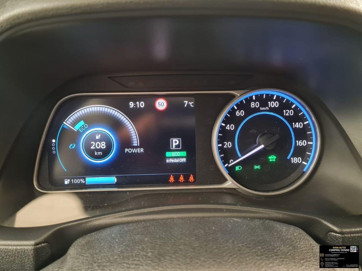 NISSAN Leaf Tekna 40 kWh-Elettrica-19.000 Km