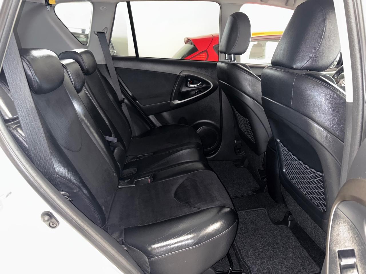 Toyota RAV 4 Crossover 2.2 D-Cat AUTOMATIC