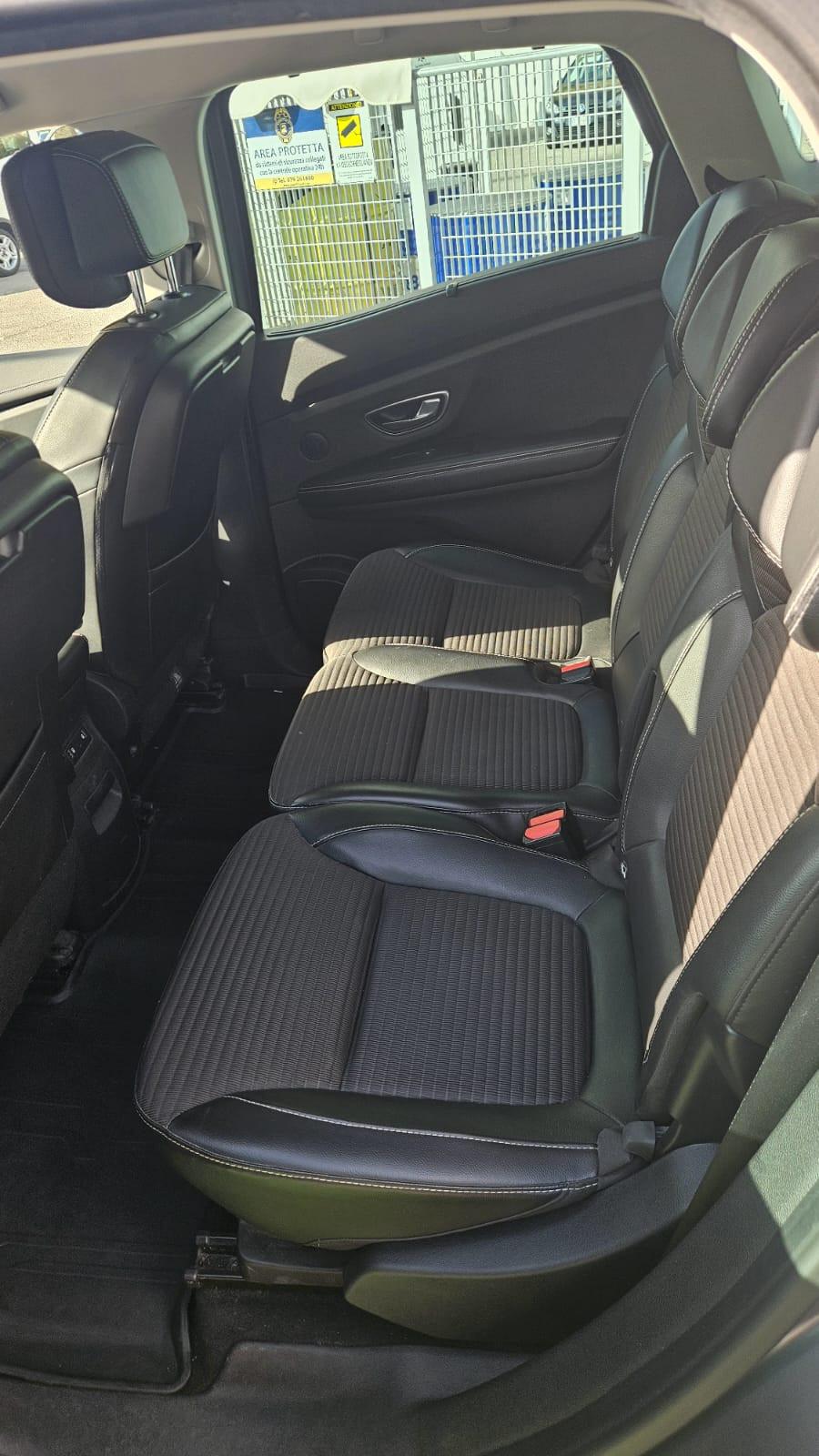 Renault Scenic Scénic dCi 8V 110 CV Energy Bose