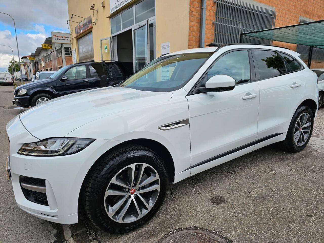 Jaguar F-Pace 2.0D 240cv R-Sport Awd*Pelle*Navi*Tetto*Pdc*Euro6*