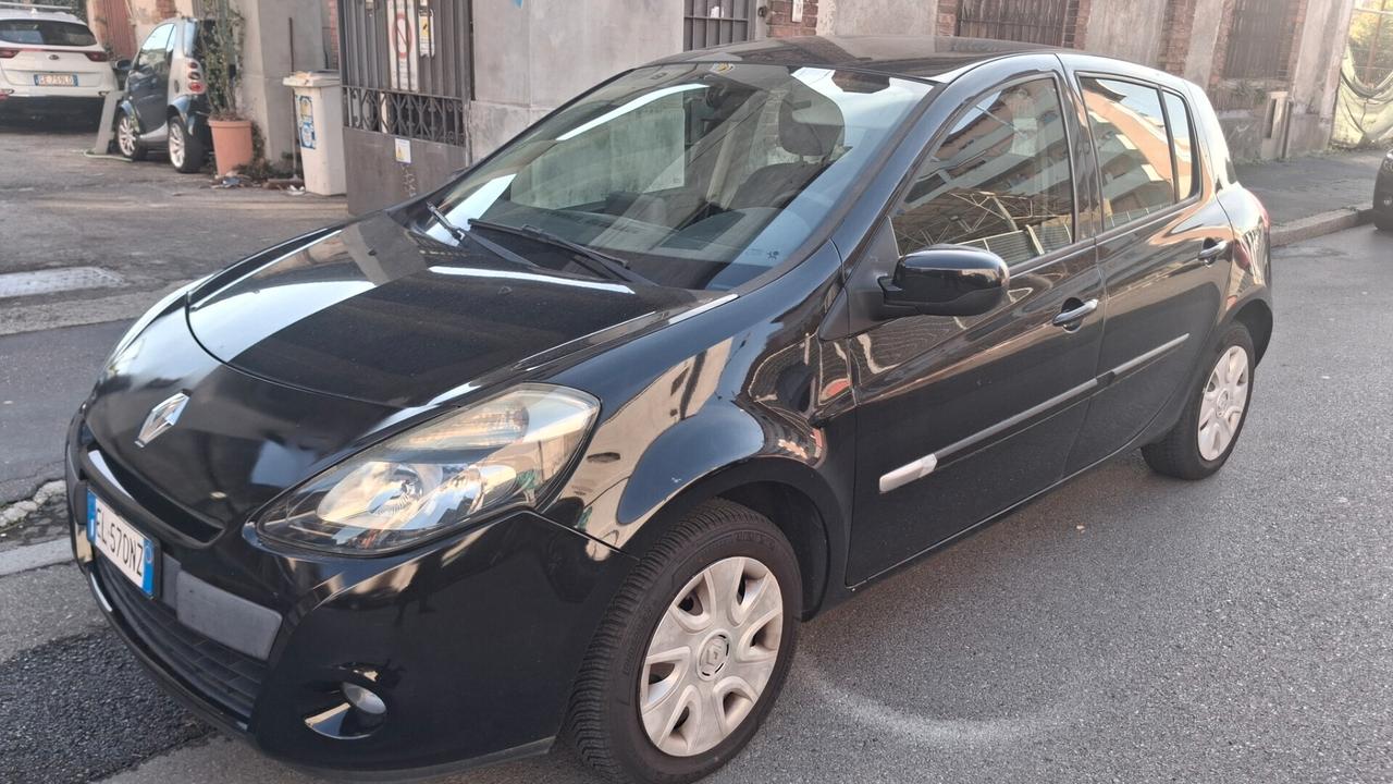 Renault Clio 1.2 16V 5 porte GPL Dynamique