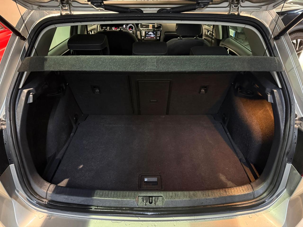 Volkswagen Golf 2.0 TDI 5p. Highline BlueMotion Technology