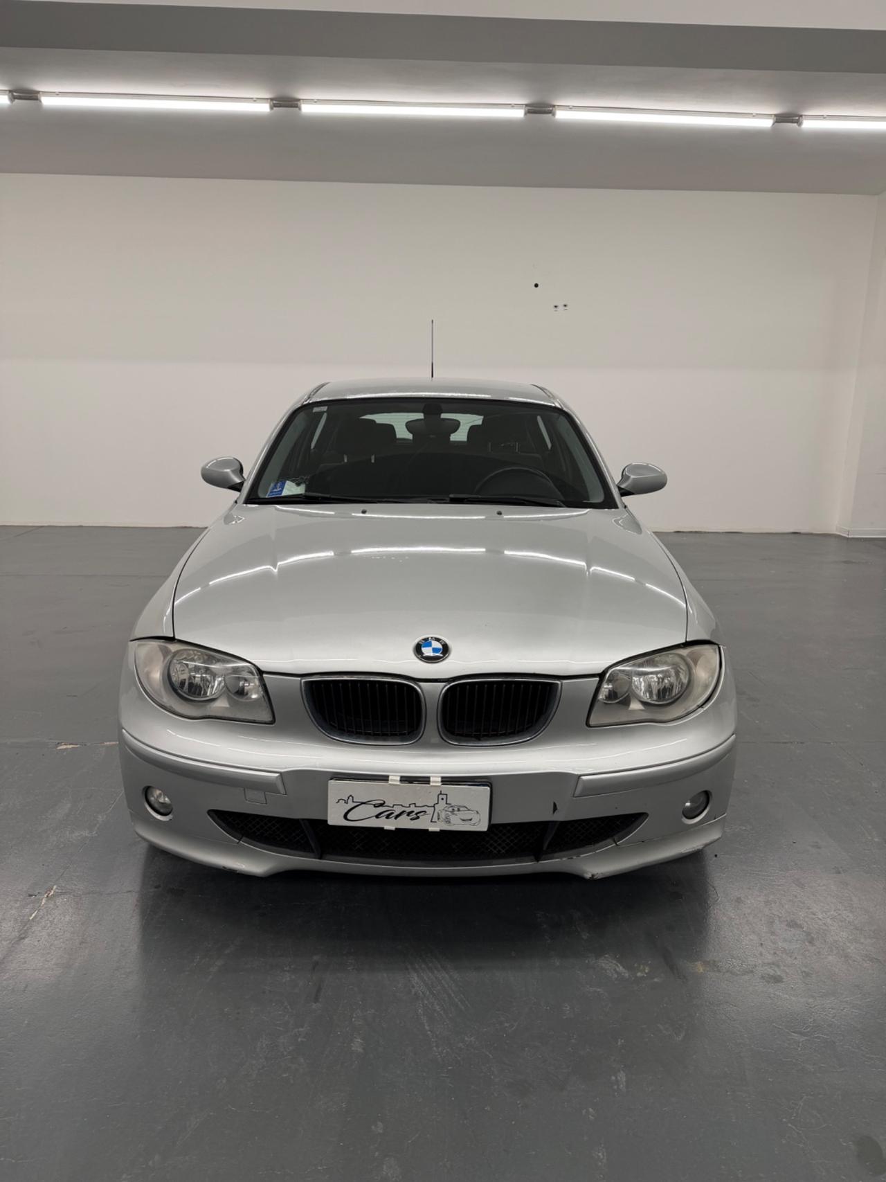 Bmw 118 118d cat 5 porte Eletta