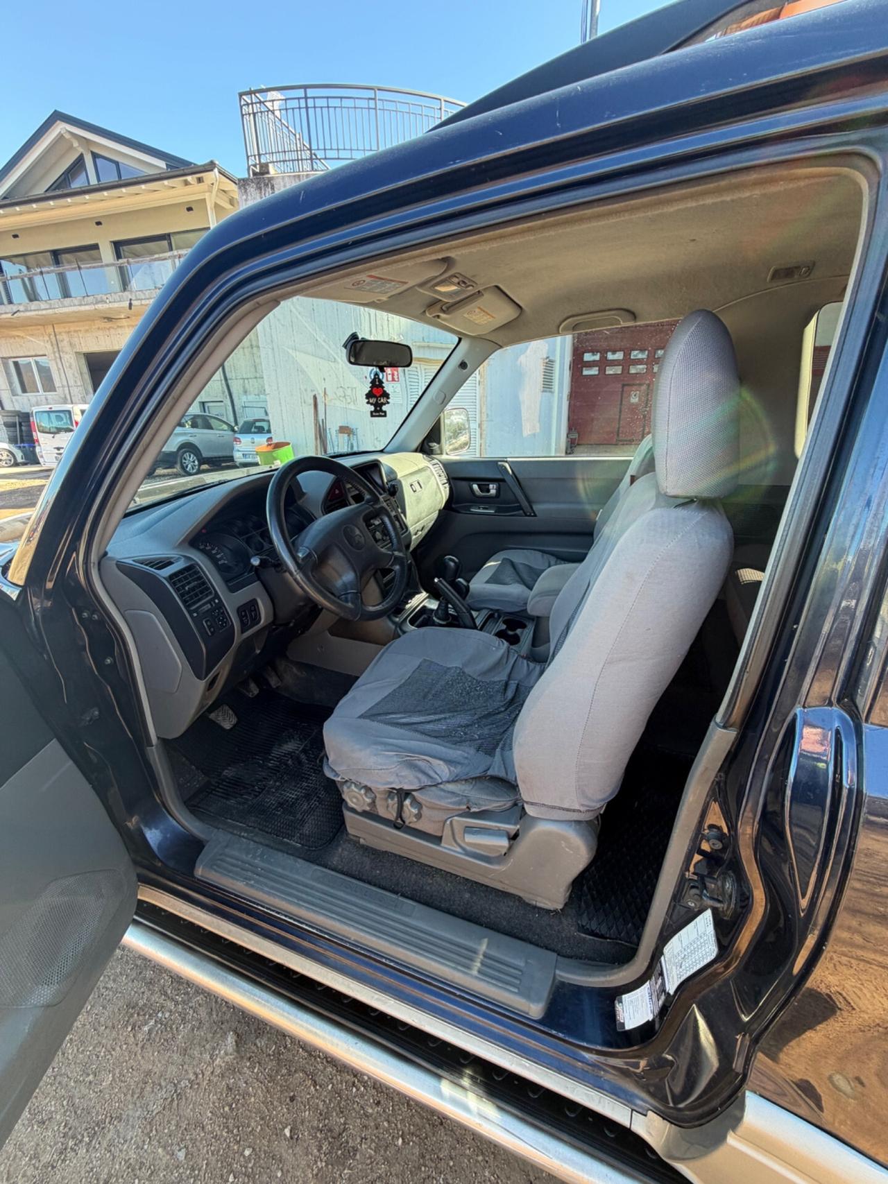 Mitsubishi Pajero 3.2 16V DI-D 3p. GLS2