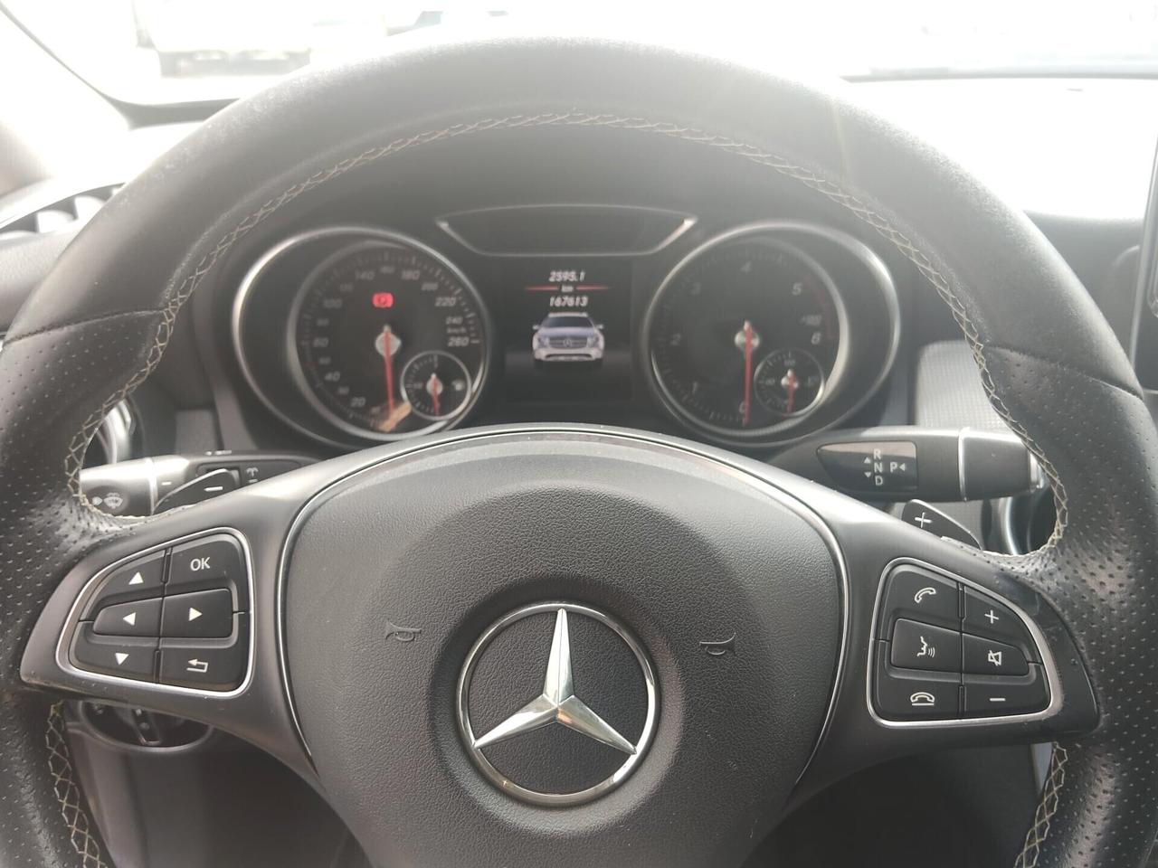 Mercedes-benz GLA 220 d Automatic 4Matic Sport