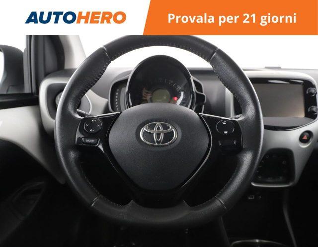 TOYOTA Aygo 1.0 VVT-i 69 CV 5 porte x-play MMT