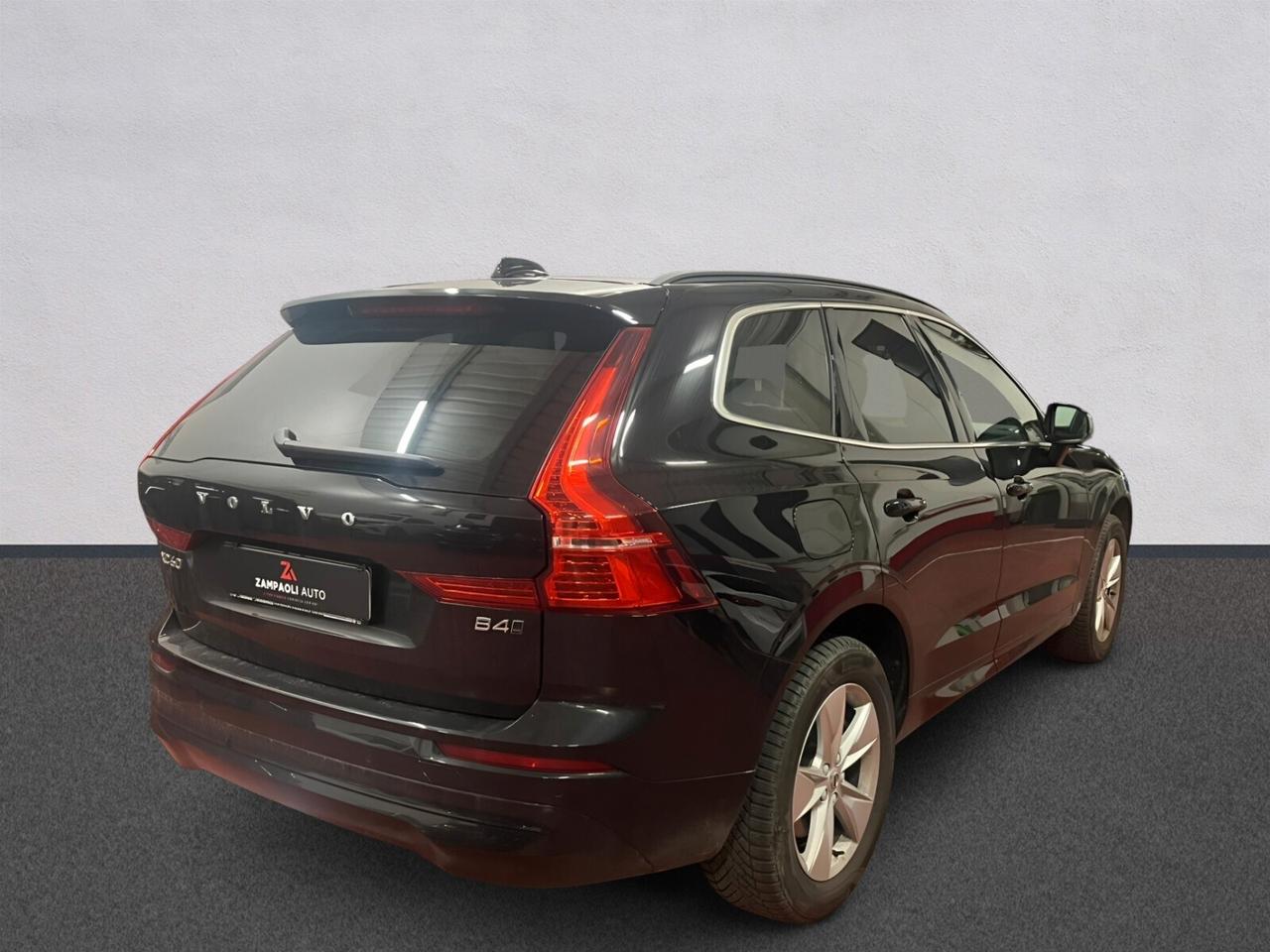 Volvo XC 60 XC60 B4 (d) automatico Core | da €300,50 al mese