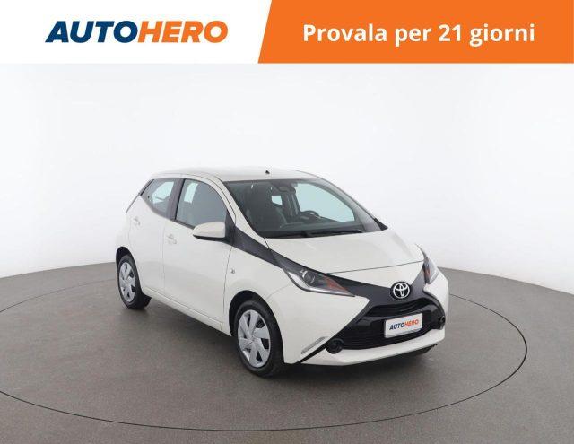 TOYOTA Aygo 1.0 VVT-i 69 CV 5 porte x-cool TSS MMT