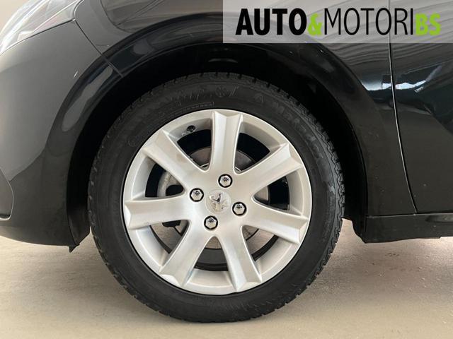 PEUGEOT 208 1° serie PureTech 82 5 porte Allure