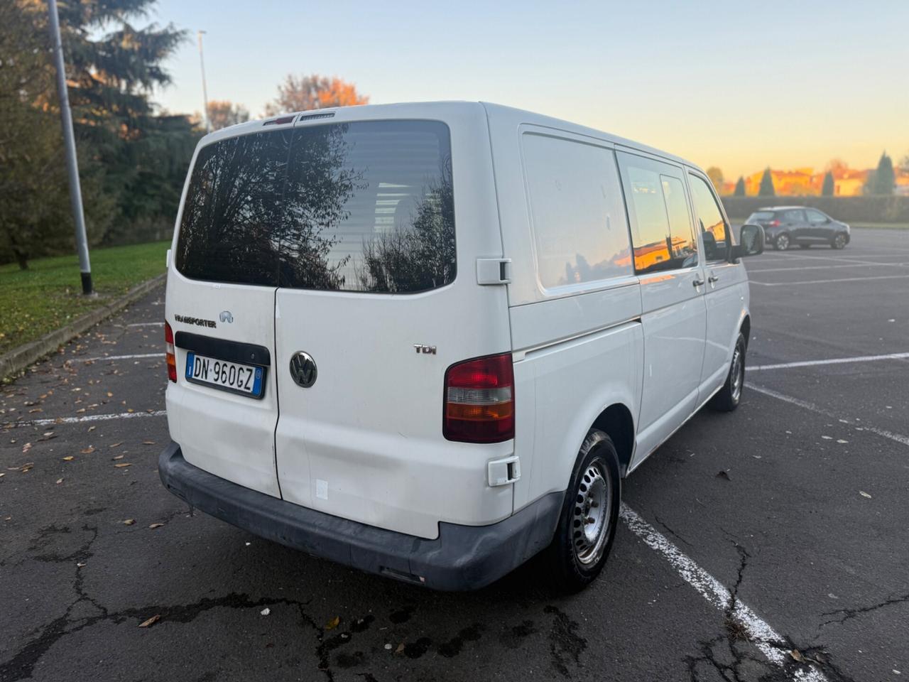 Volkswagen Transporter 2.5 TDI/130CV PC Kombi