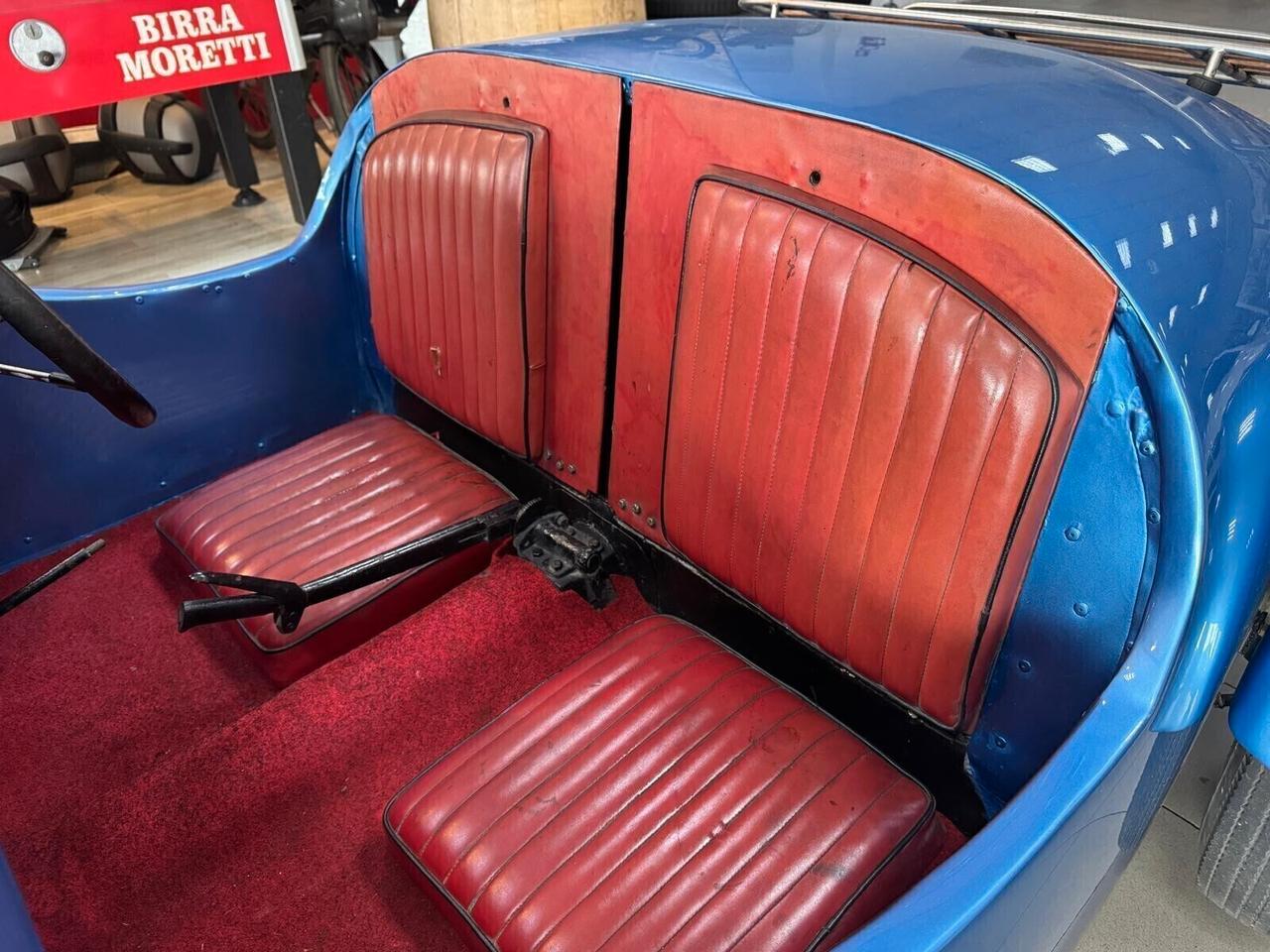 Ford V8 3.6 100 HP DEL 1937 SU BASE MODEL 18 REPLICA RESTAURATA FUNZIONANTE SUBITO DISPONIBILE