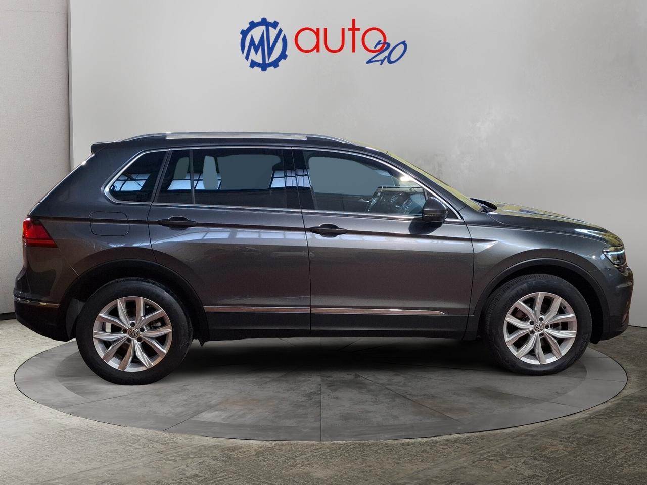 Volkswagen Tiguan 2.0 TDI SCR DSG 4MOTION Sport BMT