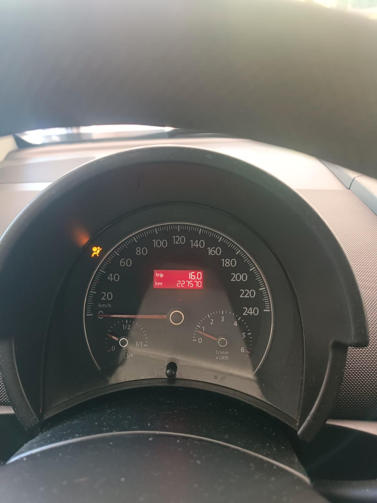 Volkswagen New Beetle 1.4 16V Cabrio OK NEOPATENTATI