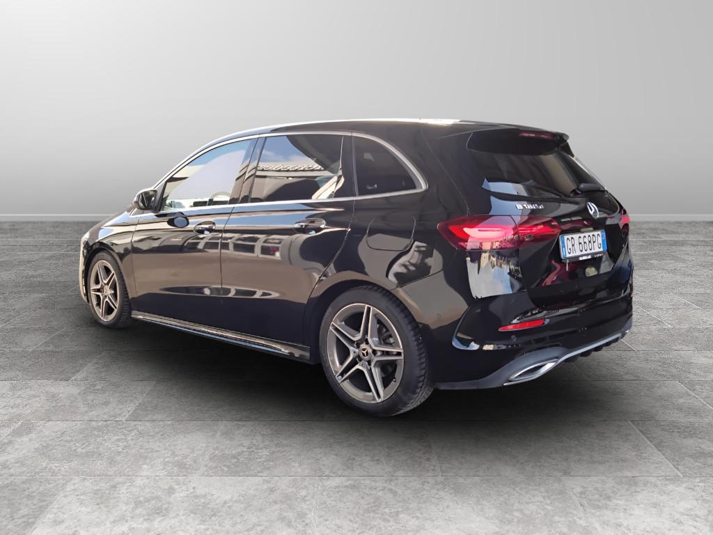 Mercedes-Benz Classe B - W247 2023 - B 180 AMG Line Advanced Plus auto