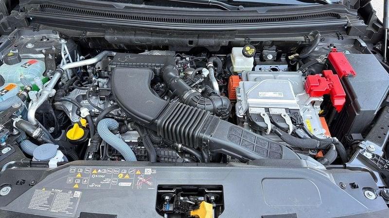Renault Austral techno MY25 full hybrid E-Tech 200