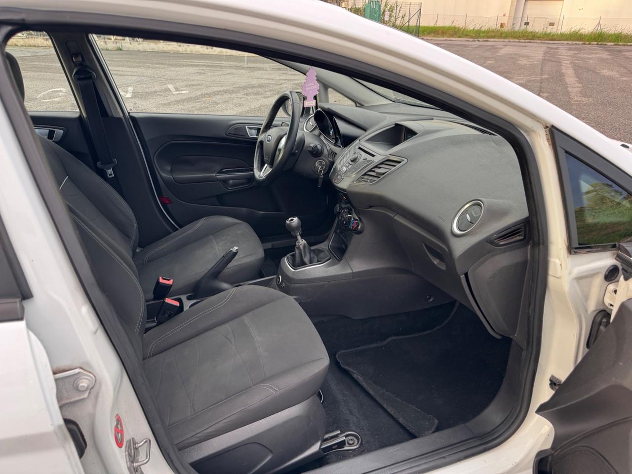 Ford Fiesta 1.4 5p. Bz.- GPL Titanium