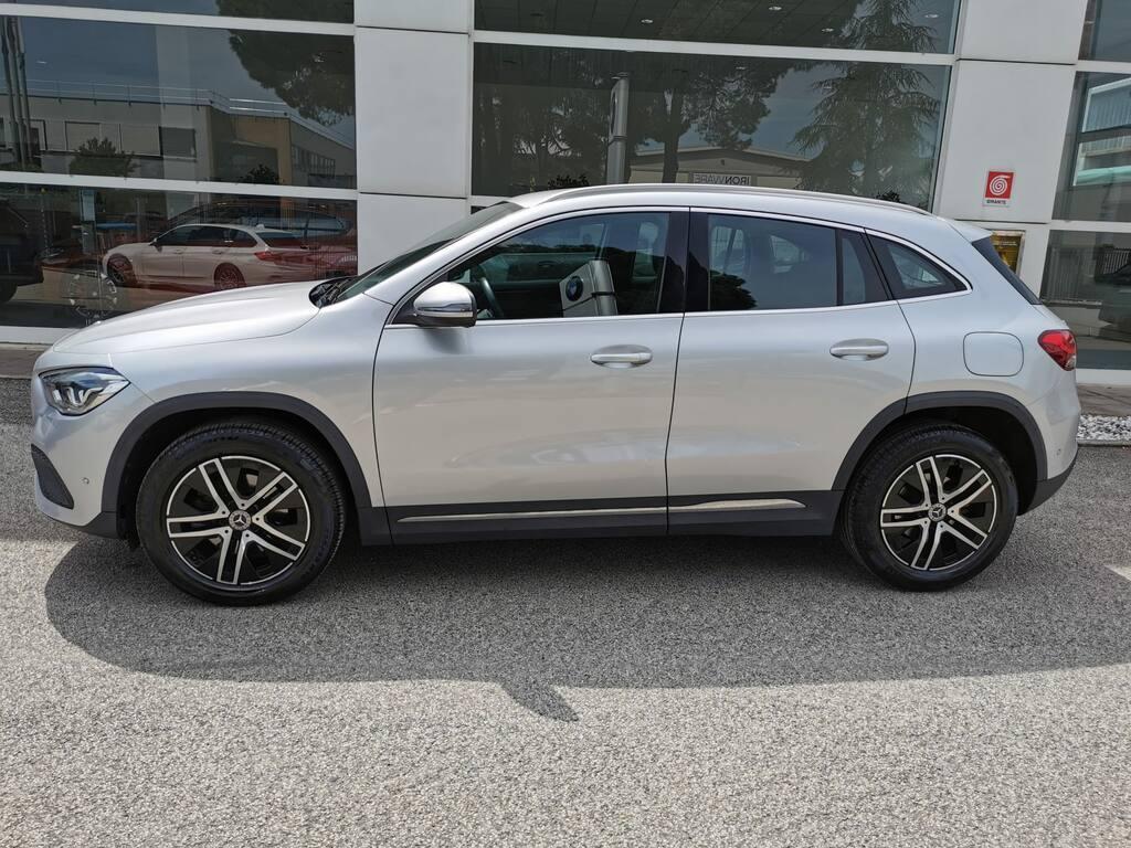Mercedes GLA 180 180 D Sport Plus 8G-DCT