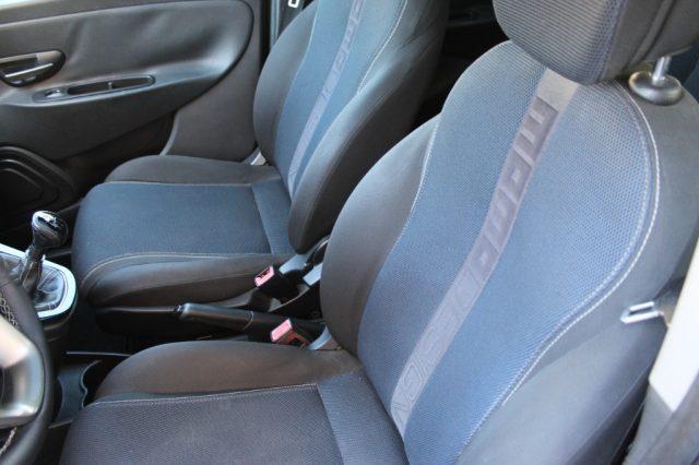 LANCIA Ypsilon 1.3 MJT 16V 95 CV 5 porte S&S S Momodesign