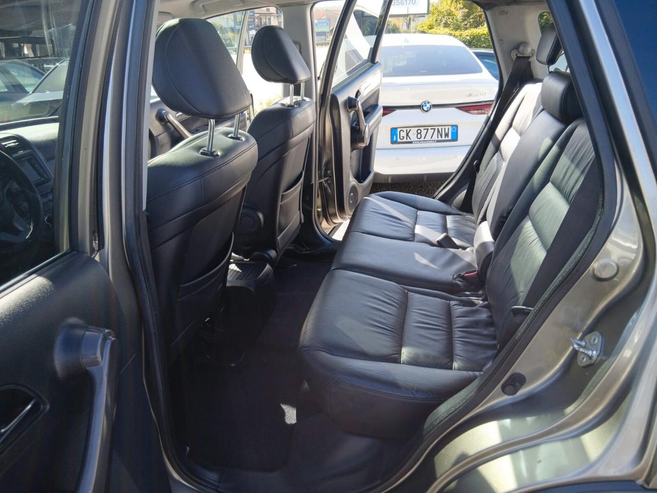 Honda CR-V 2.2 i-CTDi 16V Comfort DPF
