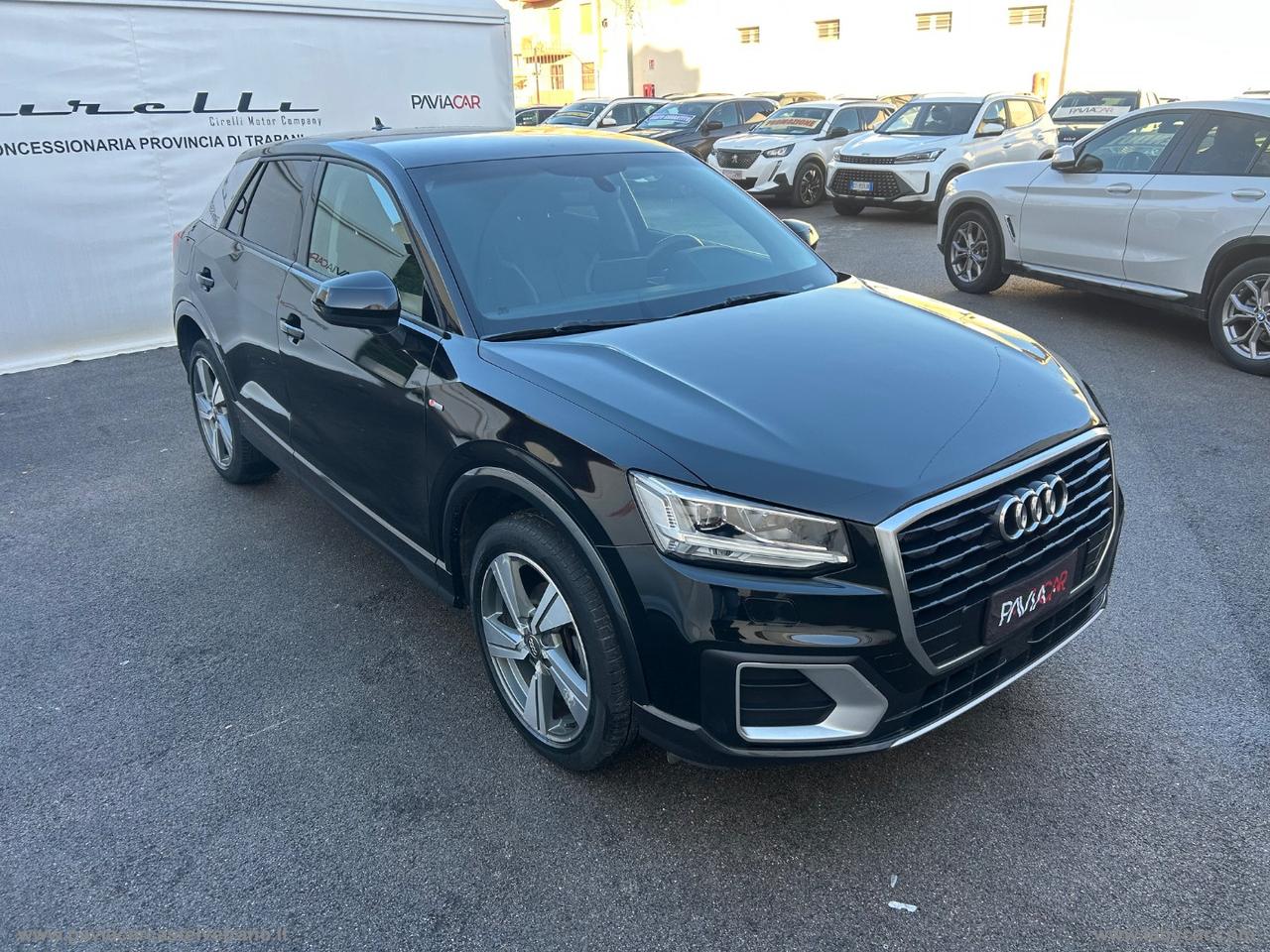 AUDI Q2 30 TDI S tronic Identity Black