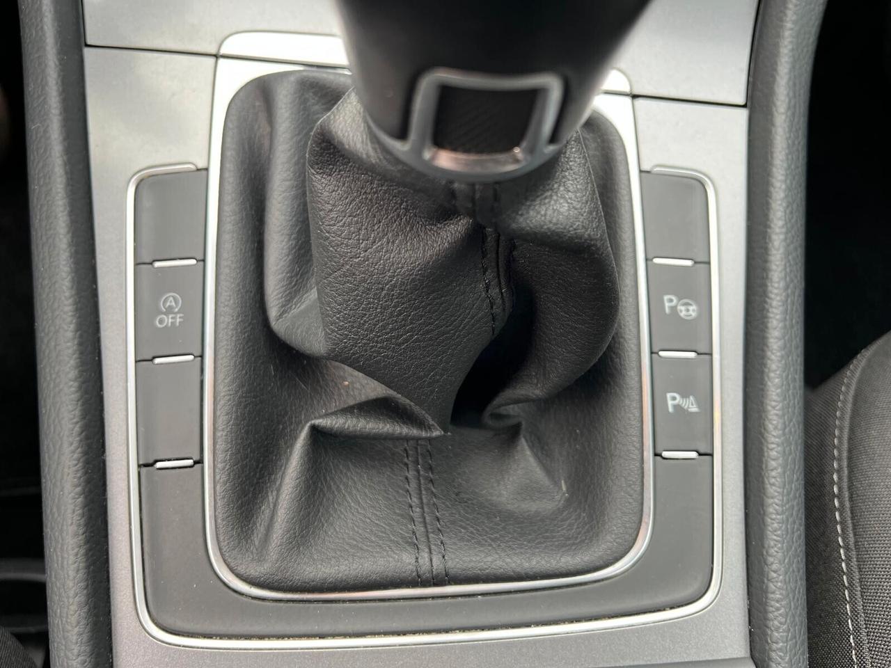 Volkswagen Golf 1.6 TDI 5p. Highline BlueMotion Technology