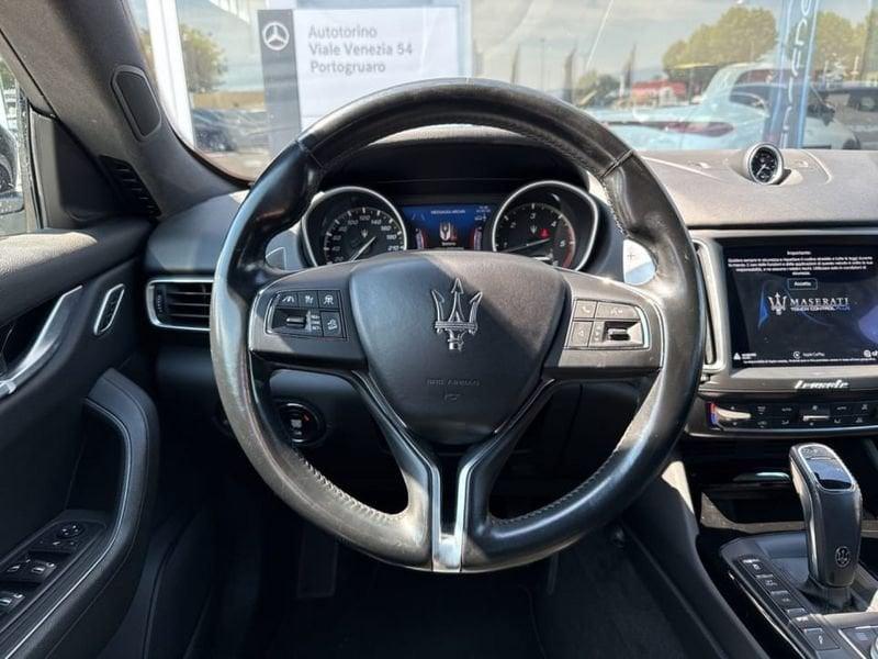Maserati Levante 3.0 V6 250CV AUTO