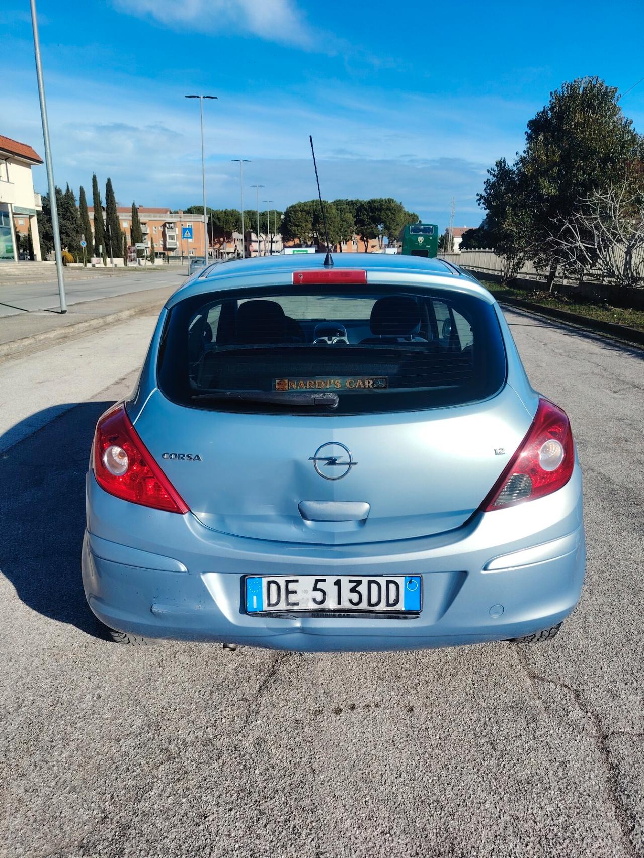Opel Corsa 1.2i 16V cat 3 porte Silverline