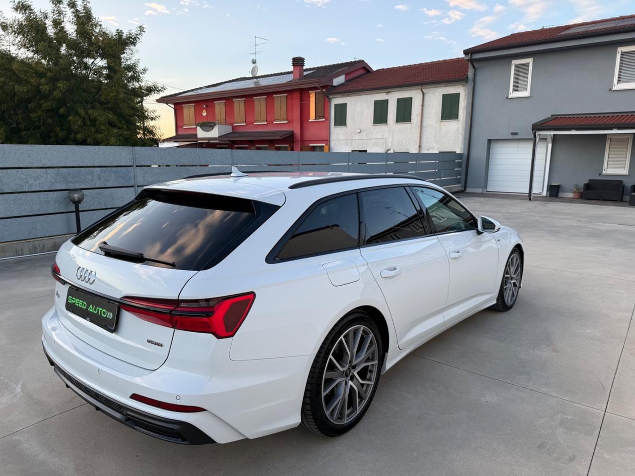 Audi A6 AVANT SLINE INTERNO ESTERNO