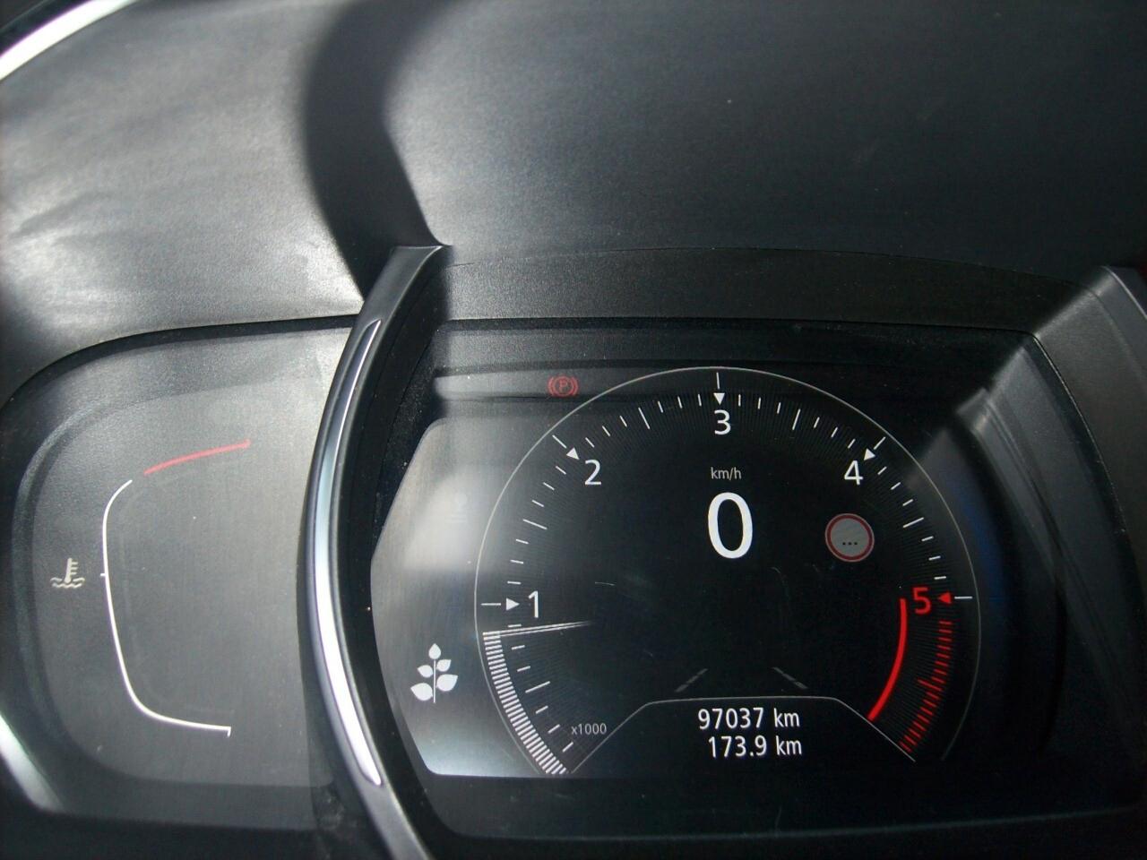 Renault Scenic 1.7 Blue dCi 120CV Sport Edition2