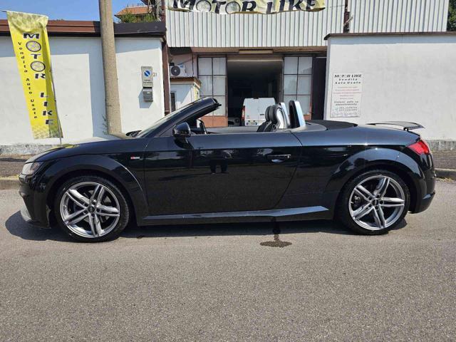 AUDI TT Roadster 2.0 TFSI quattro S tronic S line