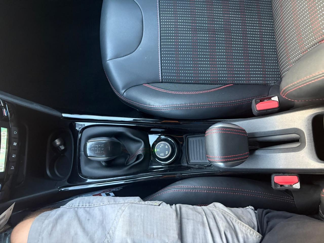 Peugeot 2008 BlueHDi GT Line Unipro 2016